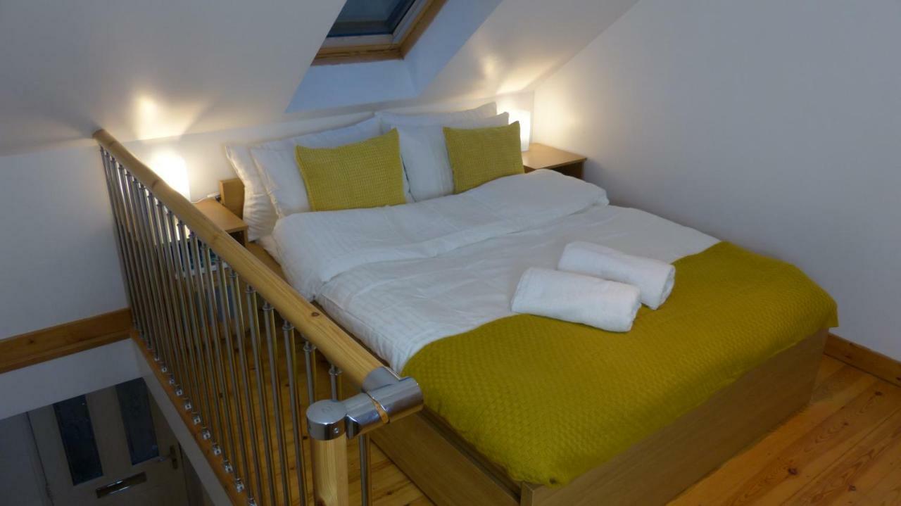 Epicsa - Family & Corporate Stay Mews Apartments With Free Parking Cambridge  Exterior photo